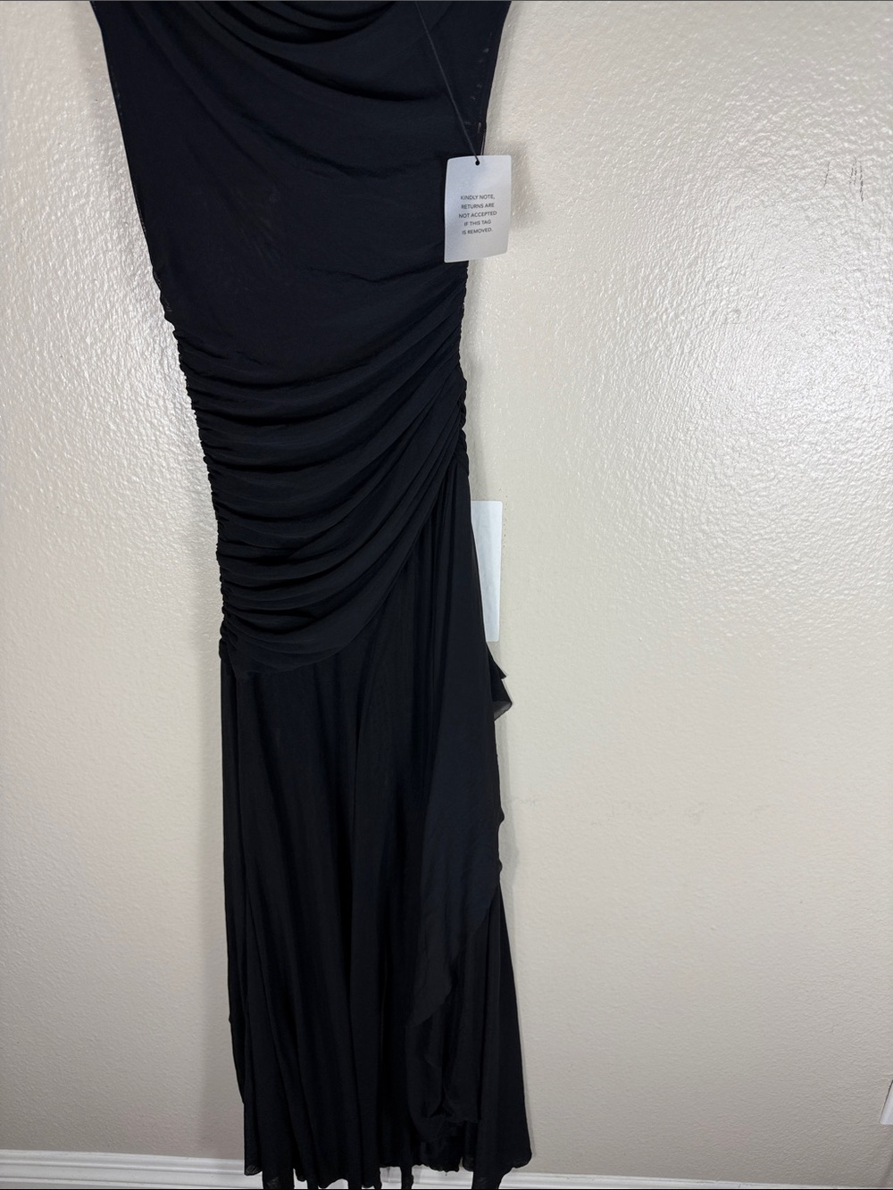 MAJORELLE Manon Dress in Black - Picture 9 of 9